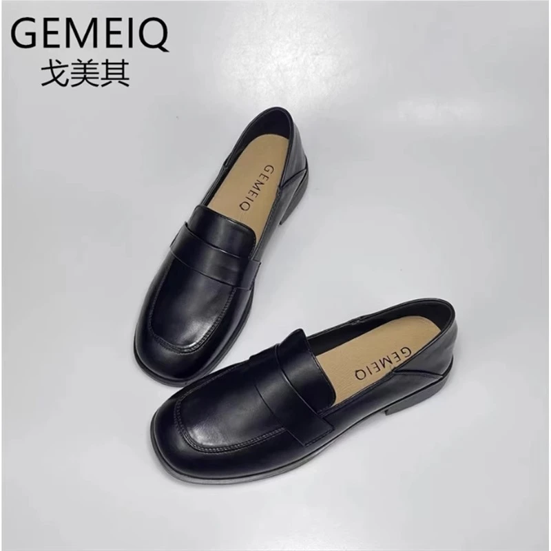 戈美其专柜2024春英伦风舒适平底学院风皮鞋厚底乐福鞋190181251