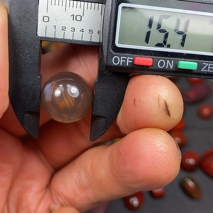 南红玛瑙未镶嵌车挂