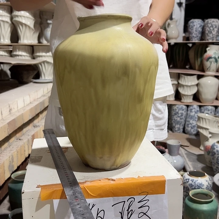 景德镇陶瓷花瓶微瑕介意勿拍