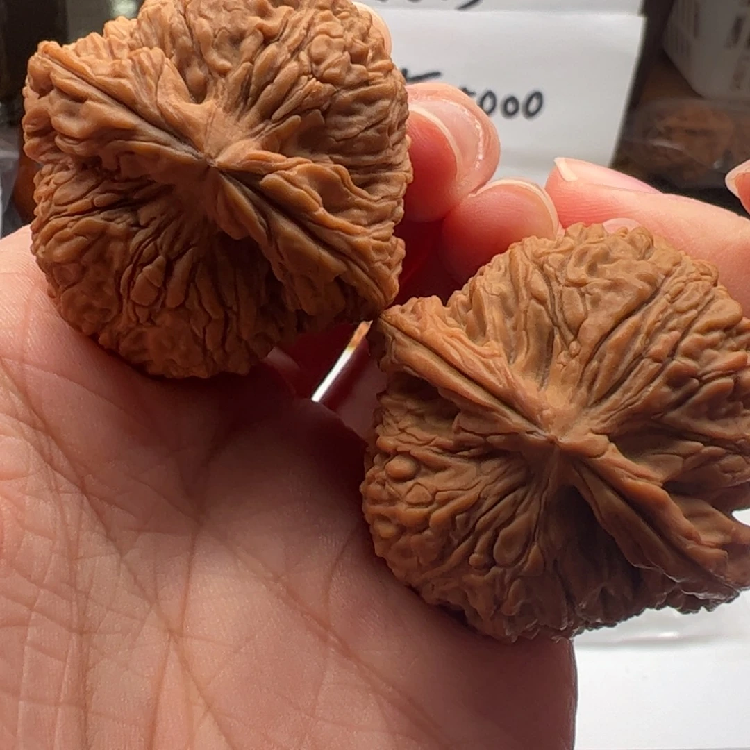文玩核桃吊坠南疆40