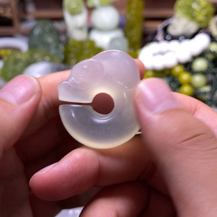 岫玉未镶嵌岫玉颈饰