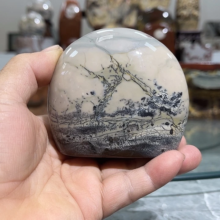 广西石z****6园画石摆件