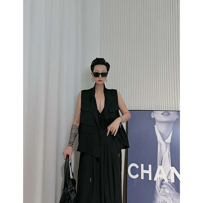 Dan Dan 黑色工装风口袋设计感马甲外套女