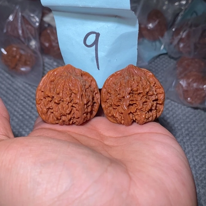 桃核把件39尺满天星