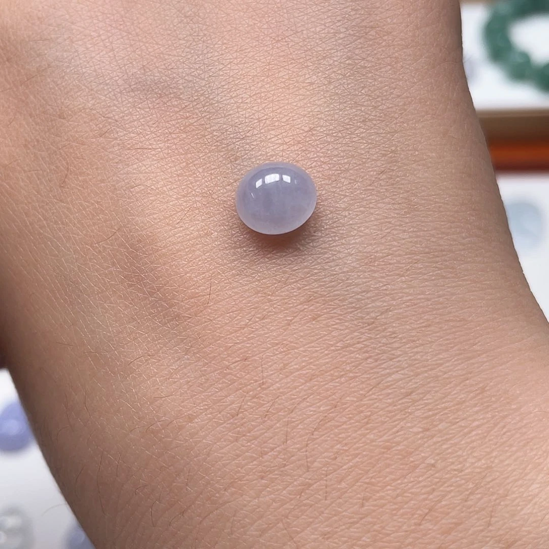 翡翠未镶嵌颈饰蛋面