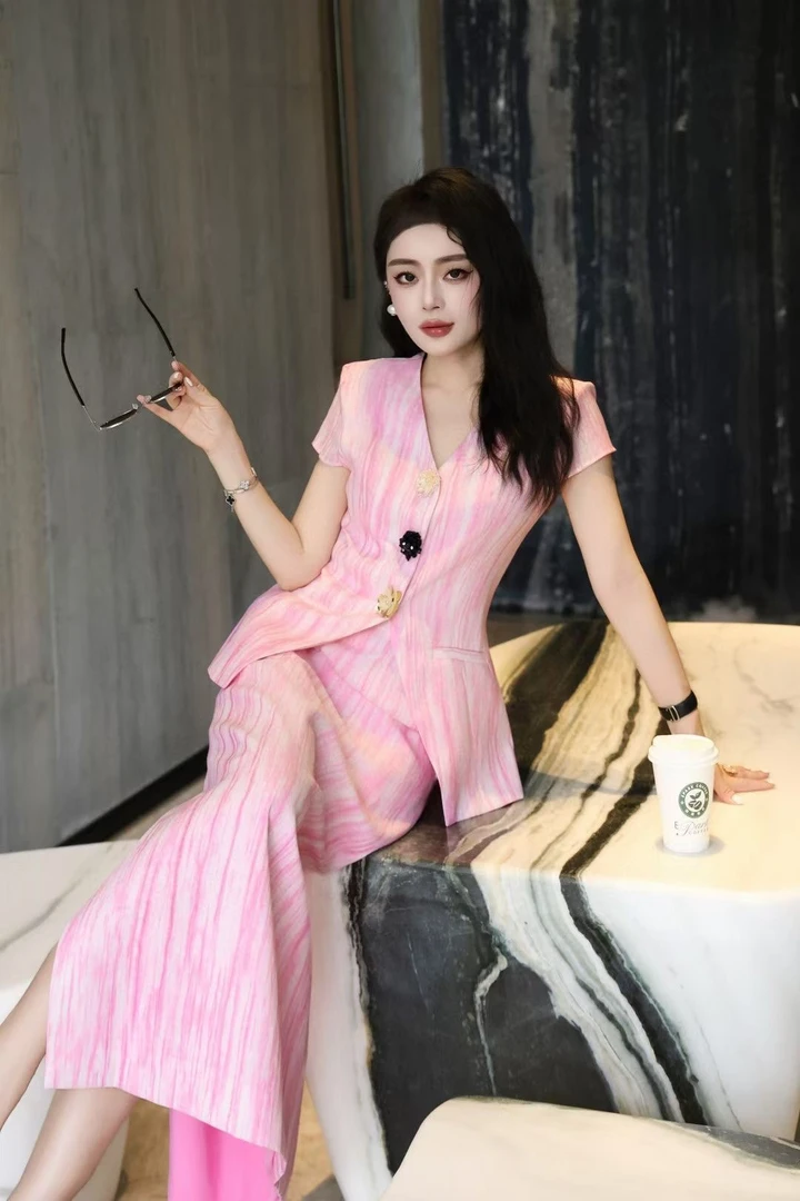 金思思【轻熟风法式时尚早秋新款短袖半身裙优雅气质女神穿搭套装