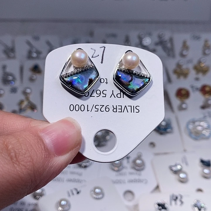 未镶嵌淡水珍珠耳饰