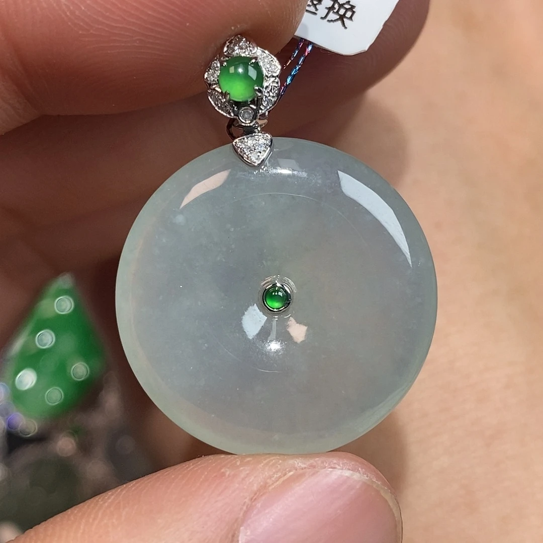 翡翠颈饰18K金镶嵌平安