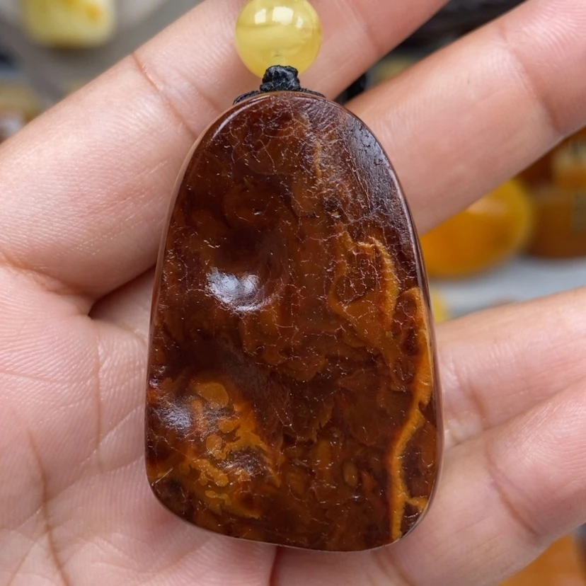 【闪购商品】琥珀颈饰未镶嵌