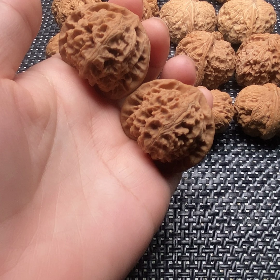 文玩核桃吊坠核桃