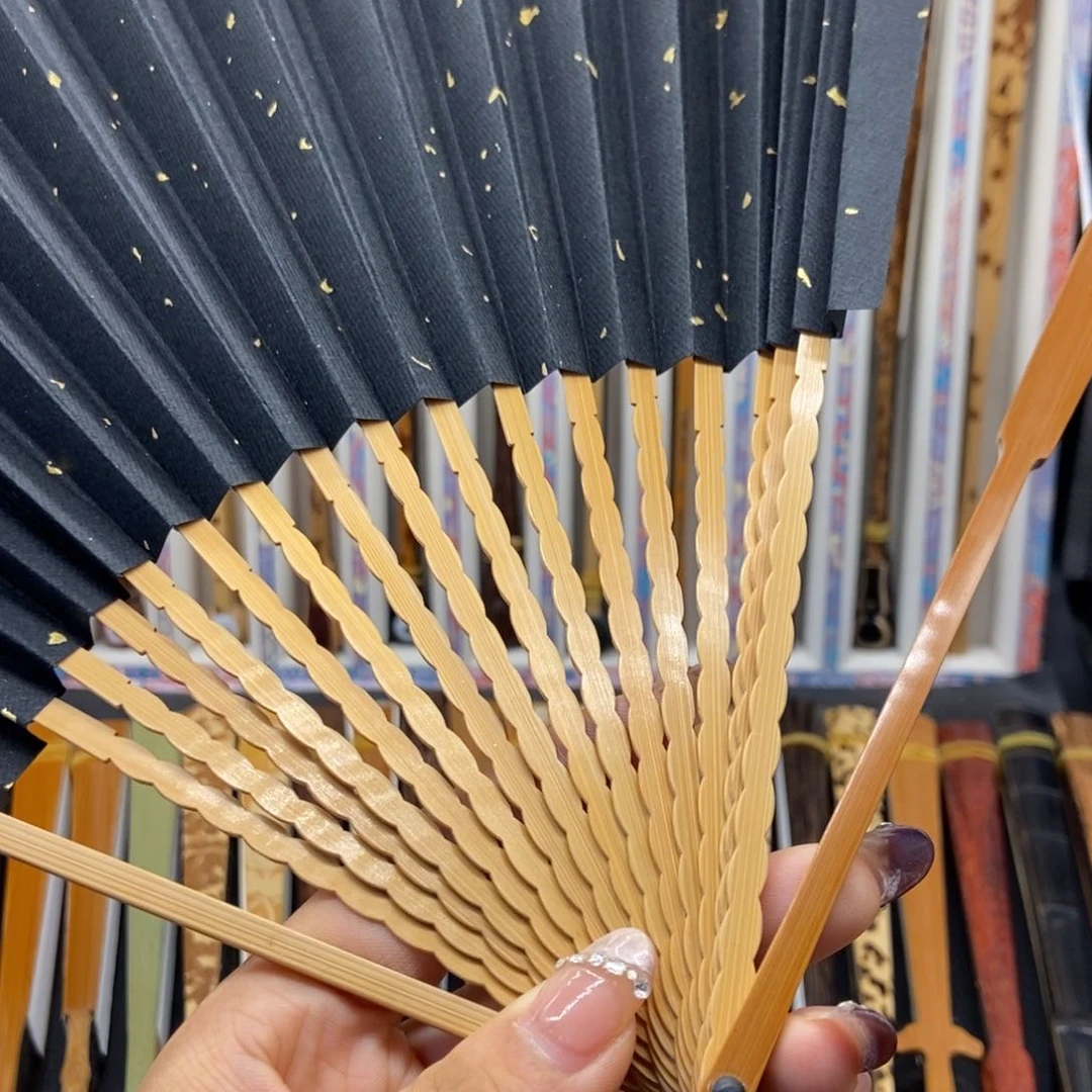 扇子谦**子486588665896666