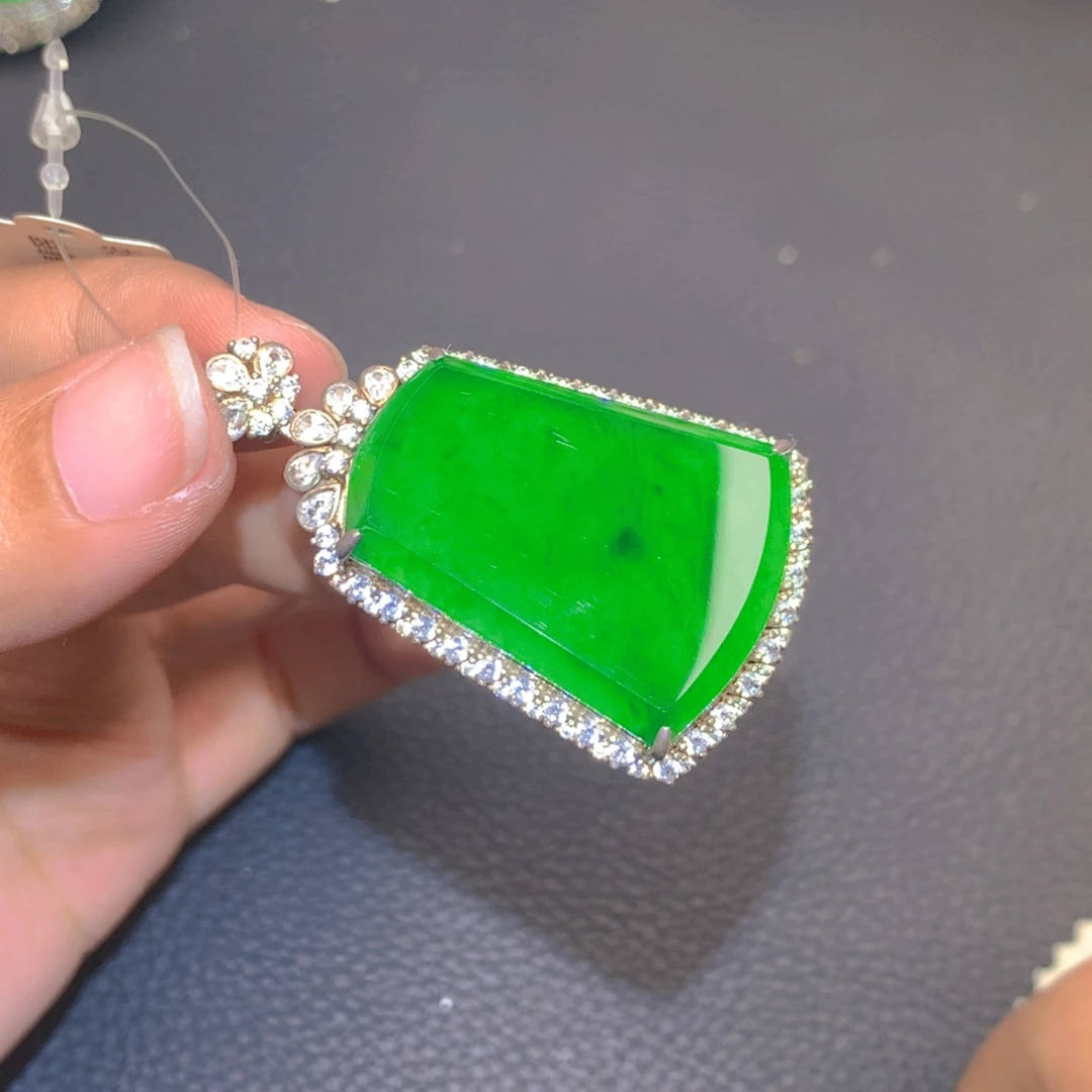 翡翠银S925镶嵌颈饰