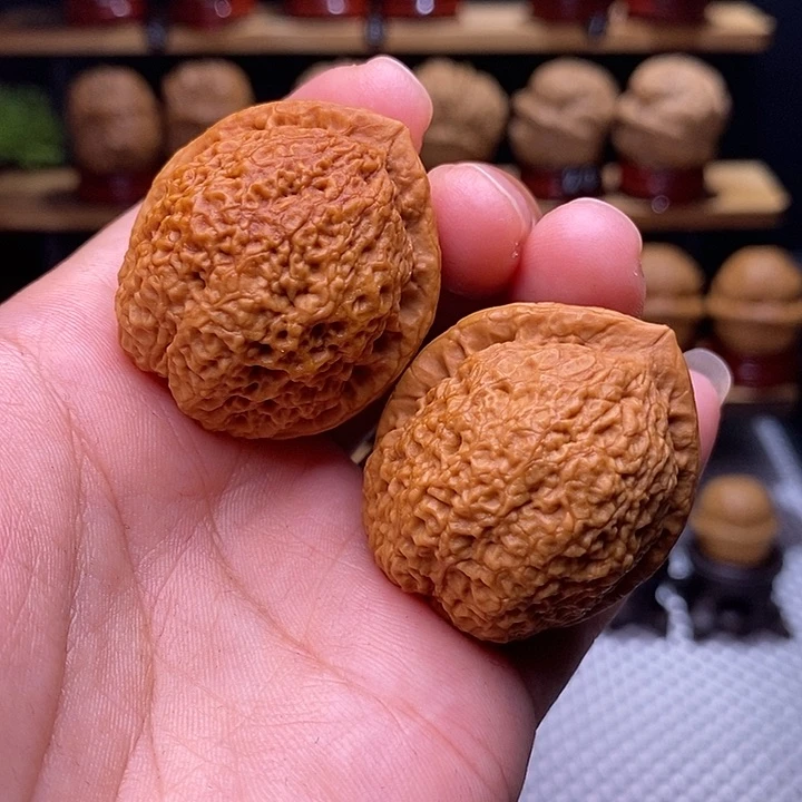 文玩核桃吊坠一道筋9