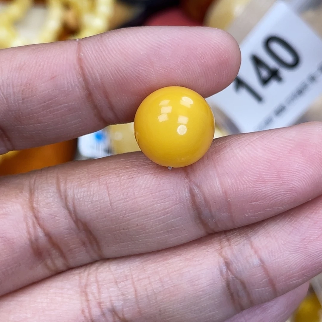 蜜蜡未镶嵌珠宝奇石13.5