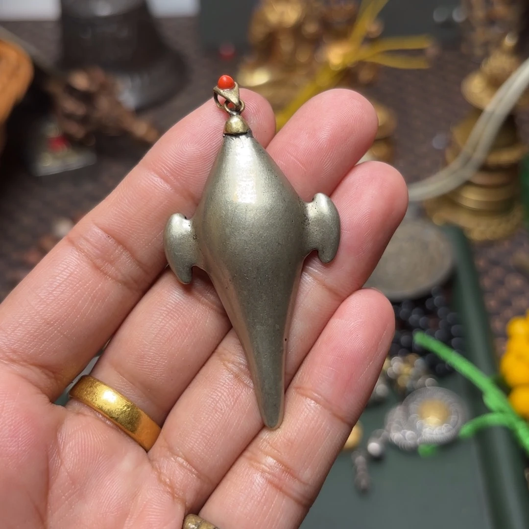 铜星月菩提吊坠项链