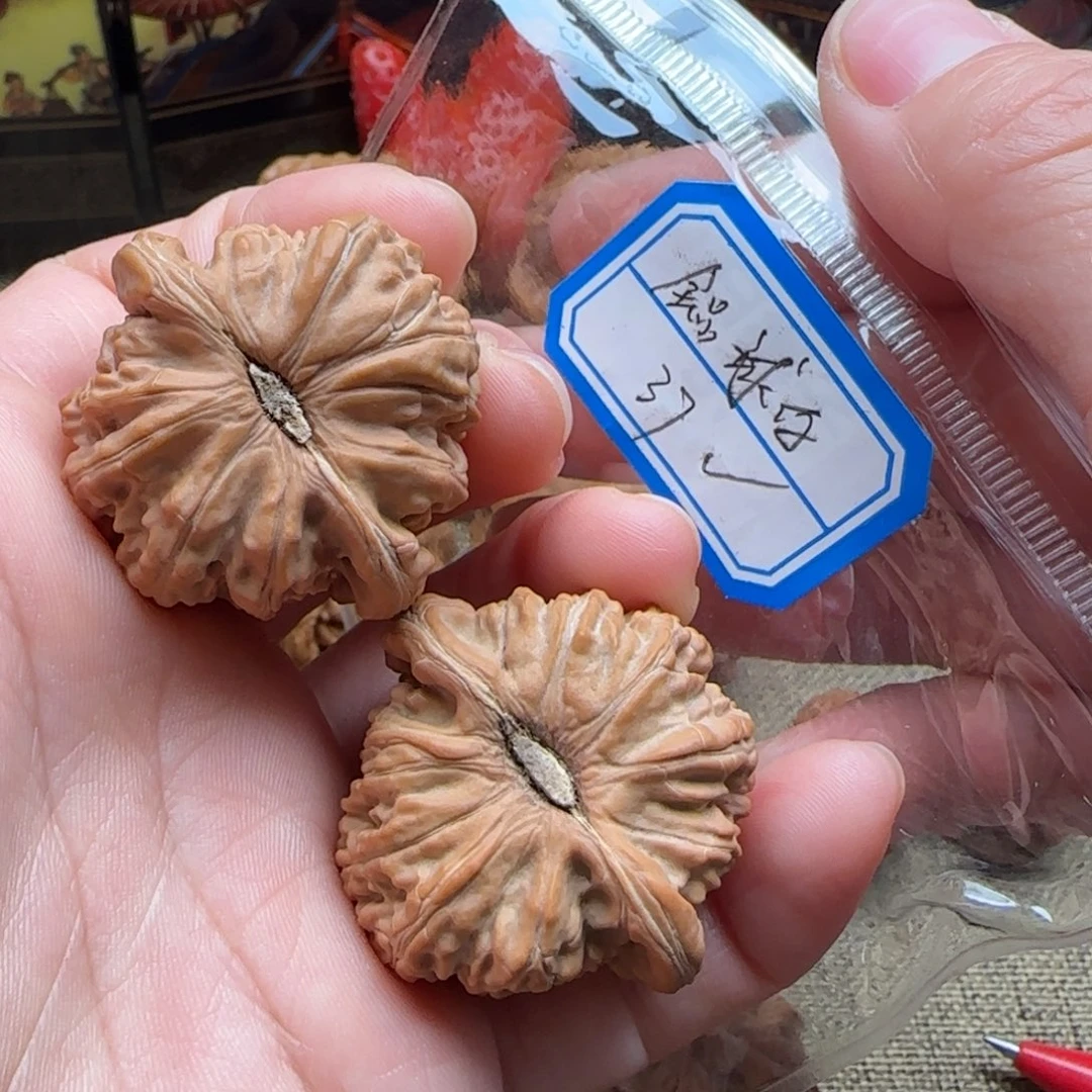 文玩核桃把件发发发