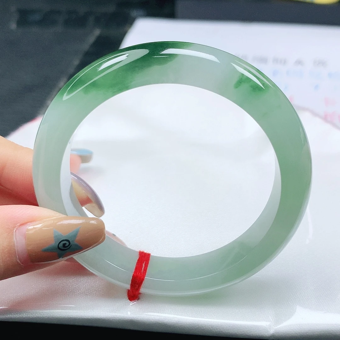 翡翠未镶嵌手镯翡翠55.0冰种飘绿正圈