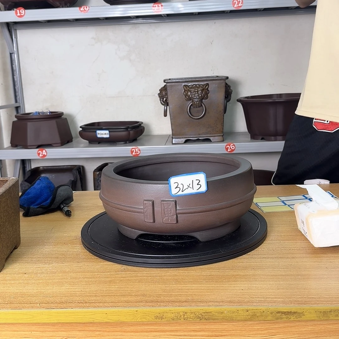 紫砂花盆紫砂花盆