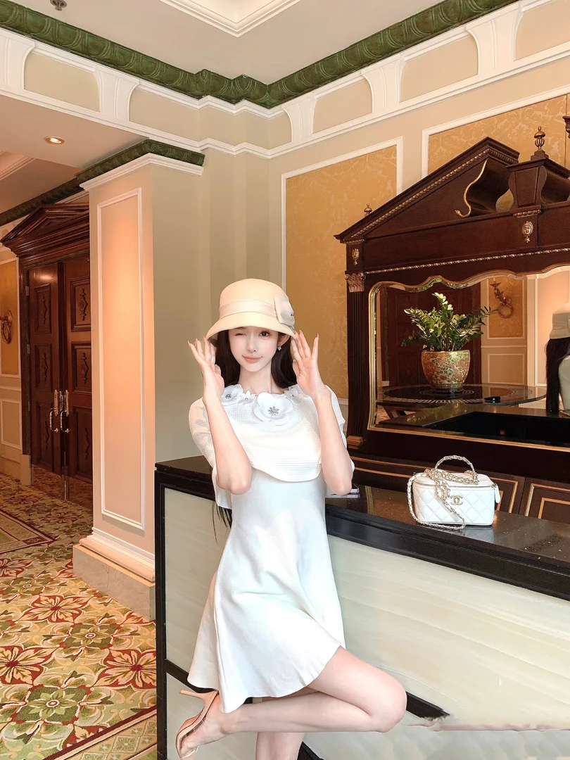 露露~预售~链接轻奢名媛连衣裙