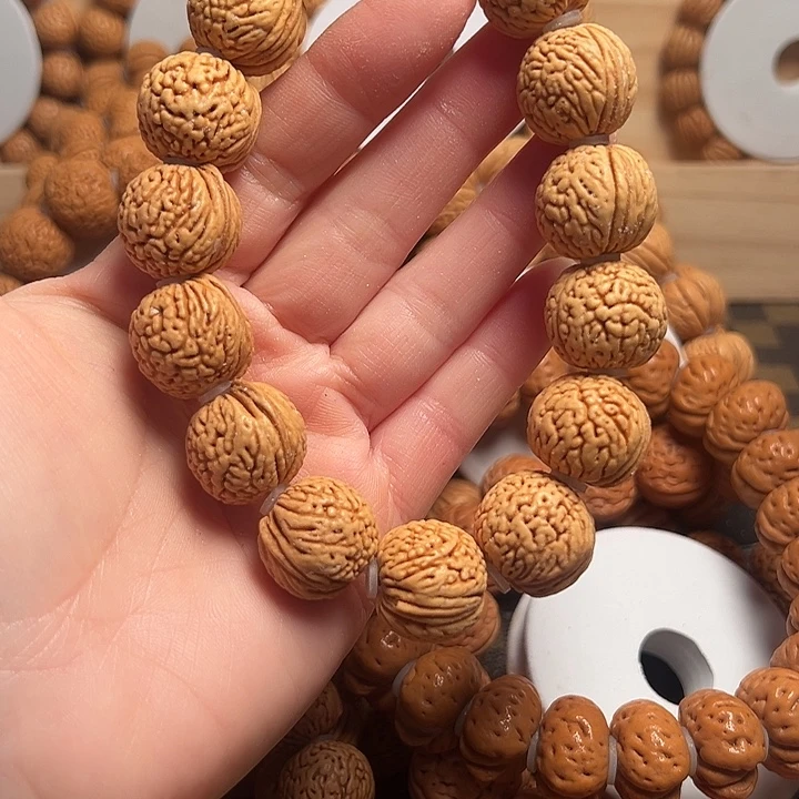 桃核吊坠桃核手串龙鳞苹果18➕