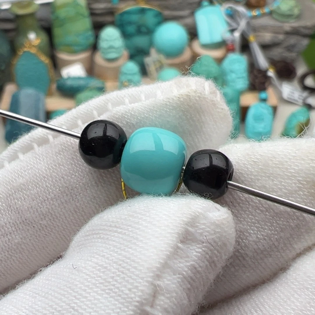 绿松石配饰未镶嵌