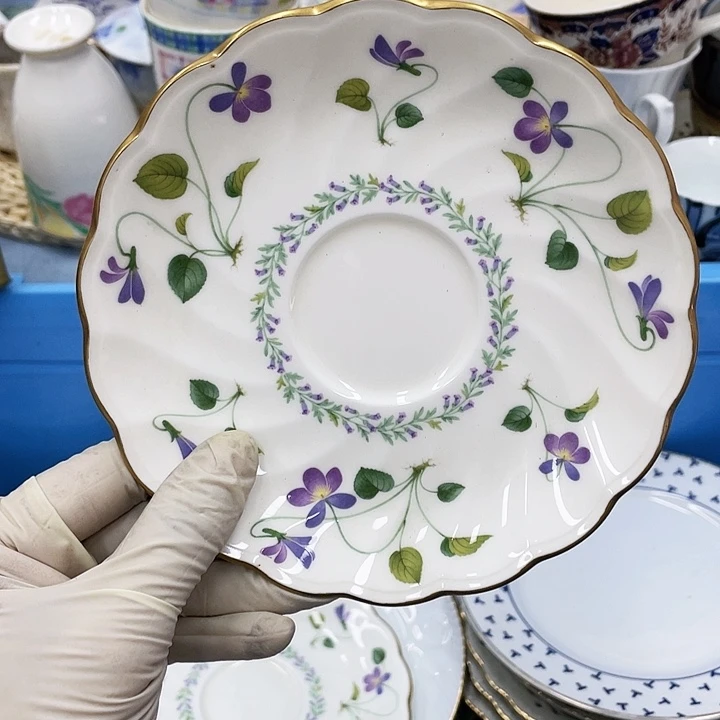 美*89 满28包邮，默认微瑕，完美慎入