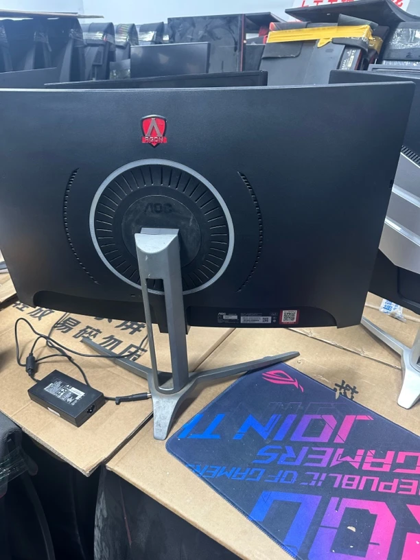9新 AOC 爱攻3代165hz32寸曲面电竞高刷显示屏