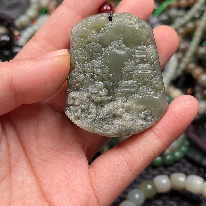 和田玉未镶嵌颈饰