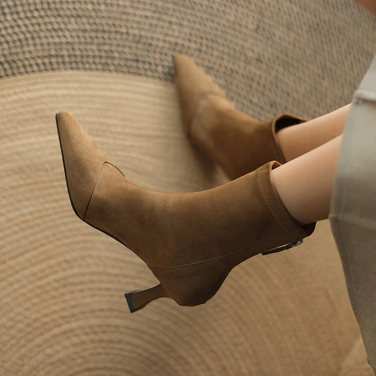 许我耀眼赵露思许妍同款弹力靴瘦腿瘦瘦靴单靴棕色卡其色百搭女鞋