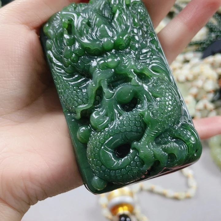 未镶嵌和田玉挂件