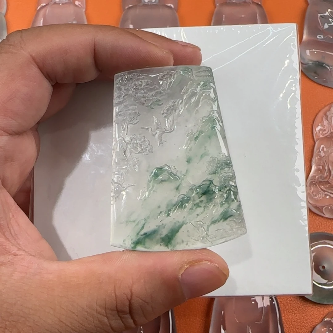 未镶嵌定制翡翠天然