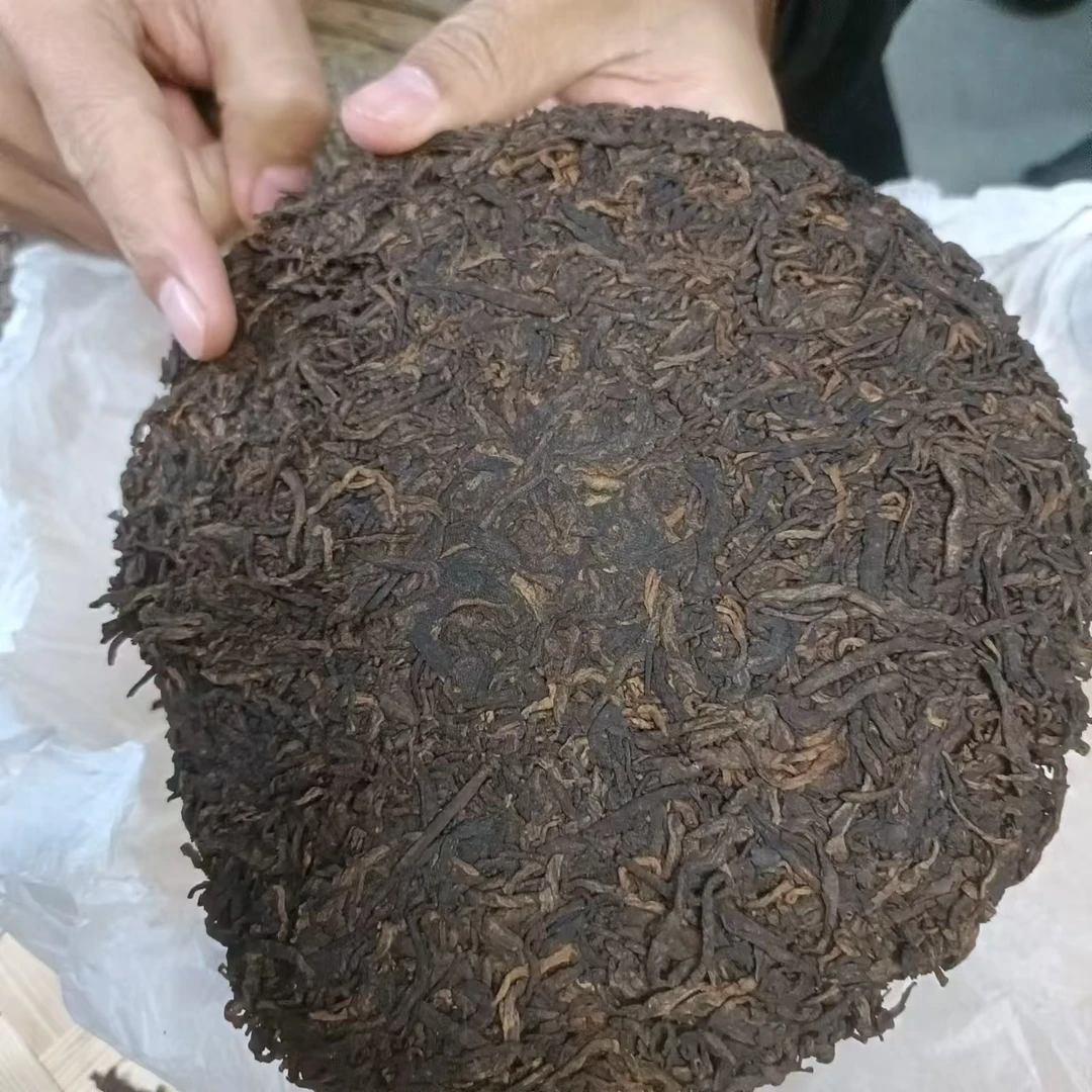 【270号】2015年 小荒田  熟茶 357克