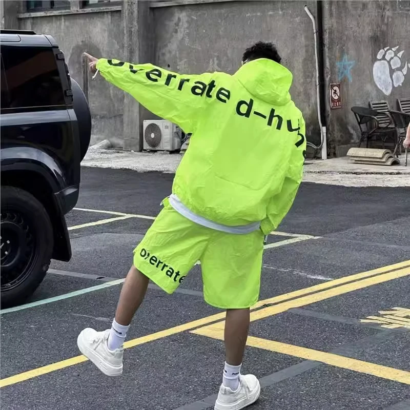 特大码300斤夏季美式潮牌宽松衣拉链外套男款上衣短裤两件套2