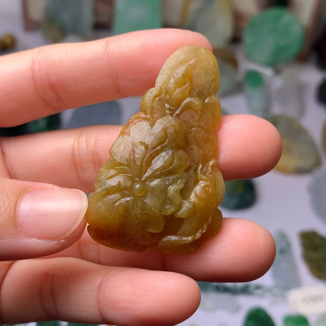 定制翡翠未镶嵌翡翠