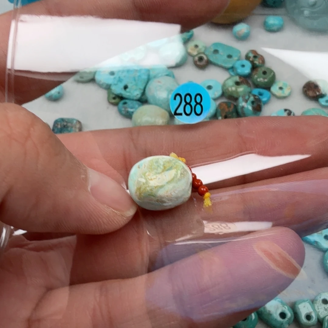 未镶嵌南红玛瑙珠宝奇石