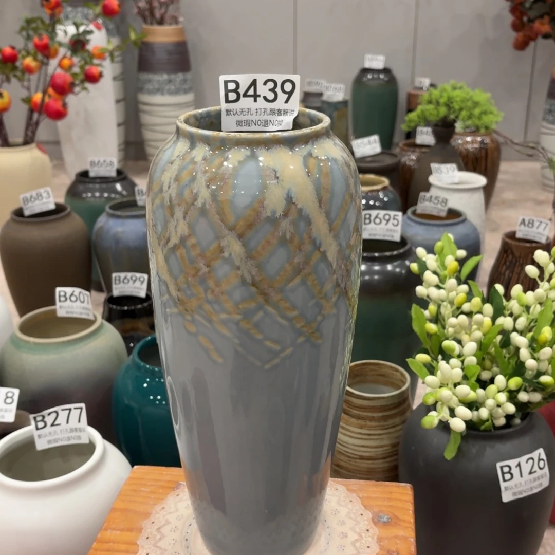 摆件439 景德镇陶瓷花瓶高34口9