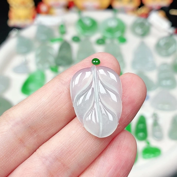 翡翠未镶嵌颈饰缅甸天然A货翡翠