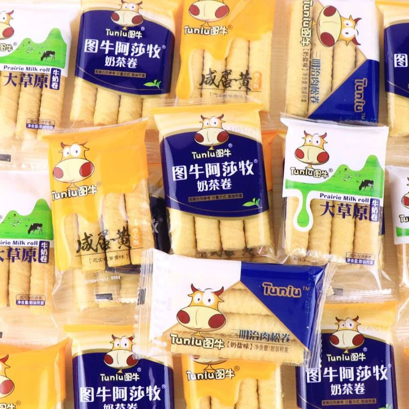 图牛咸蛋黄豆乳卷心酥牛奶卷夹心蛋卷怀旧膨化零食品