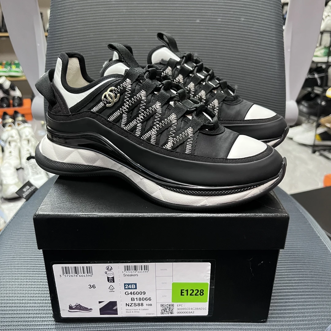 全新未使用 Chanel/香奈儿 仅试穿！36码！25C厚底低帮运动鞋黑白