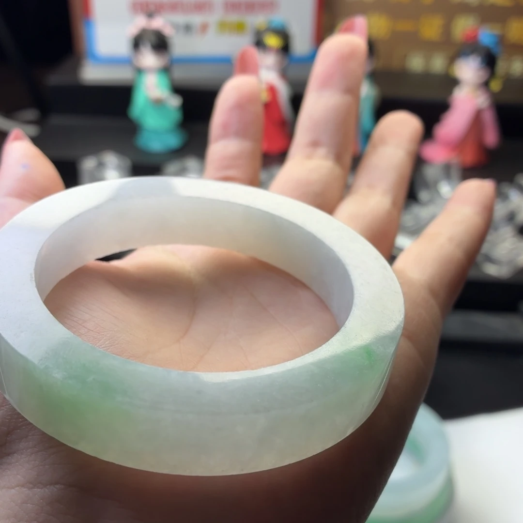 慧****未镶嵌缅A翡翠多样性发一定制翡翠
