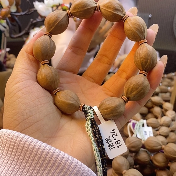 炊***子橄榄核吊坠梅林铁核