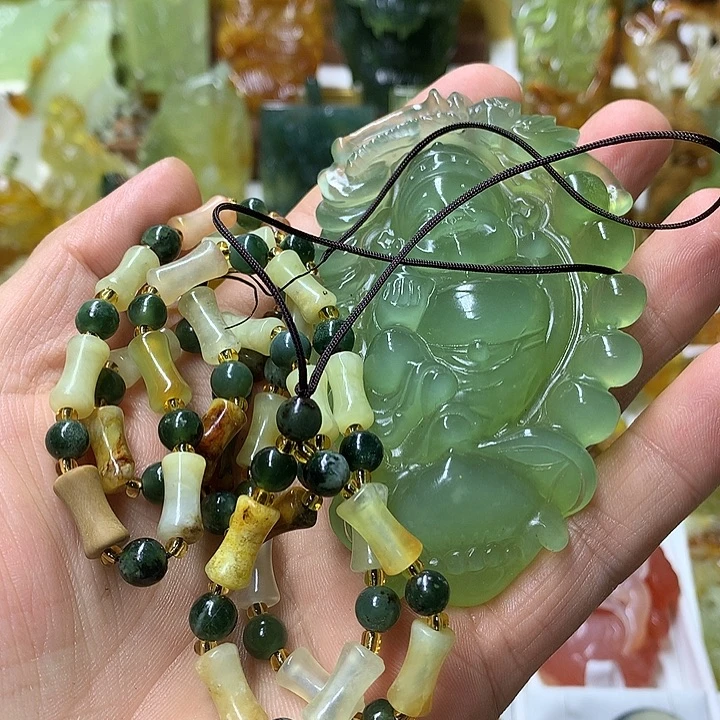 0***3蛇纹石玉未镶嵌珠宝半成品