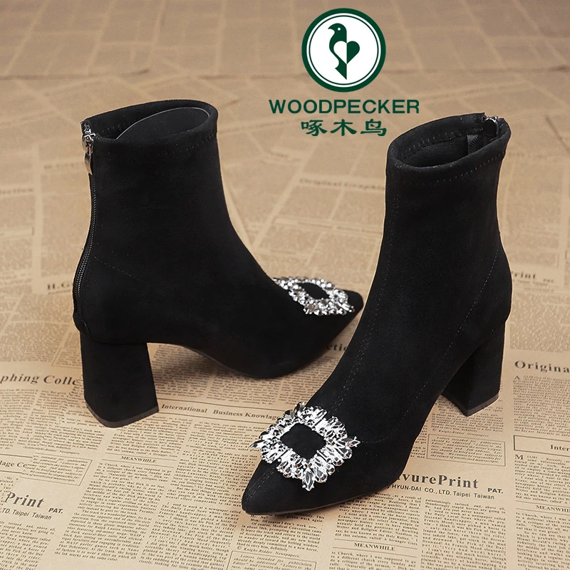 啄木鸟42大码短靴法式水钻绒面瘦瘦靴女秋冬尖头粗跟时装高跟女鞋