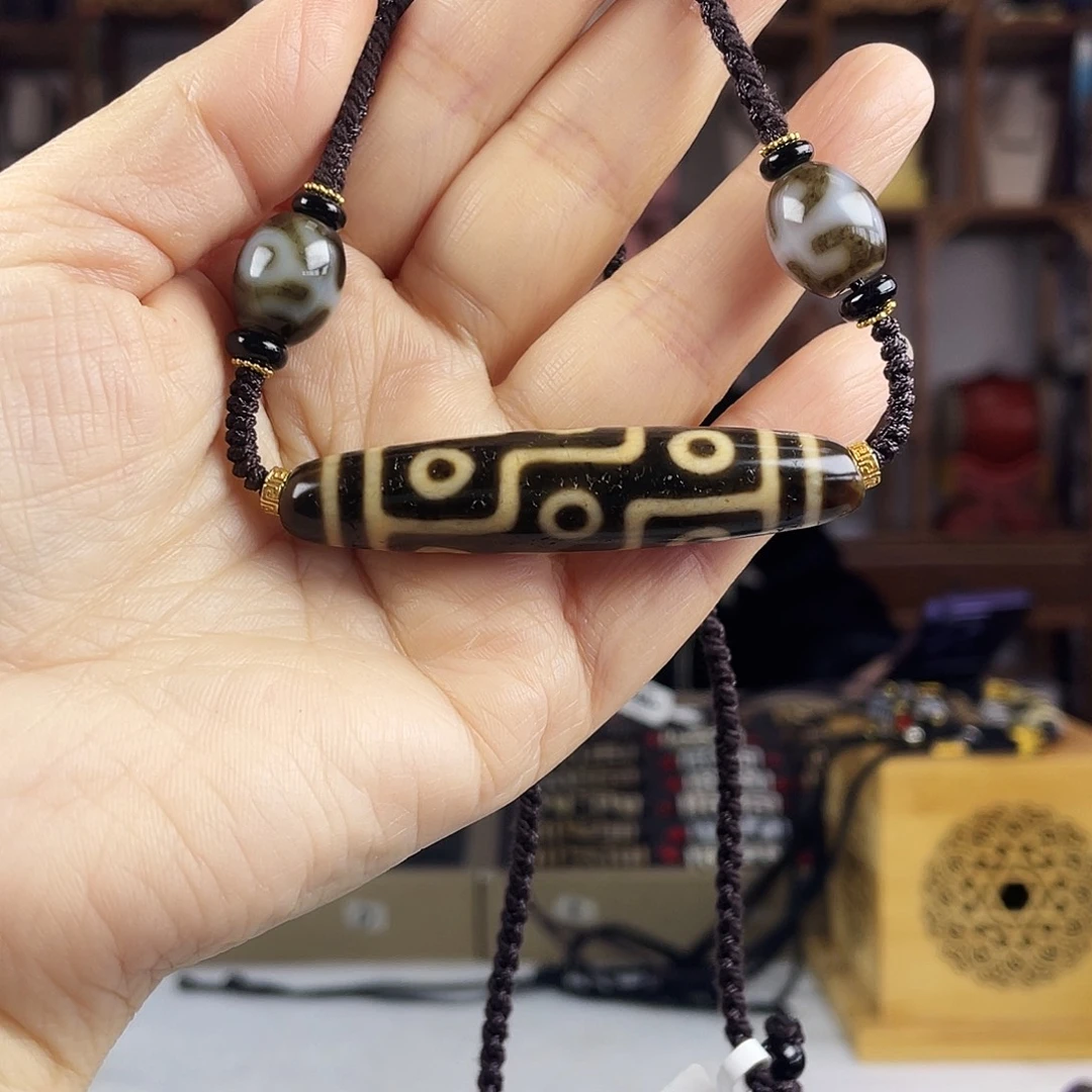 玛瑙/玉髓合金颈饰上肯