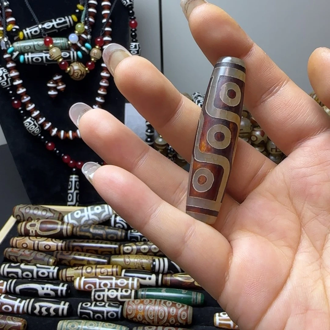 玛瑙/玉髓合金颈饰