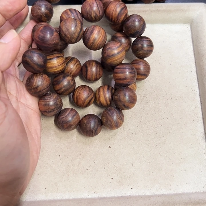 黄花梨/降香黄檀手串/手链20mm圆珠初抛无胶无腊