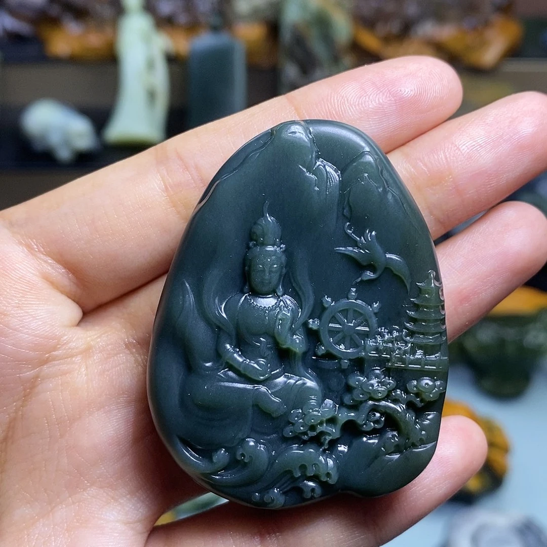 颈饰未镶嵌和田玉