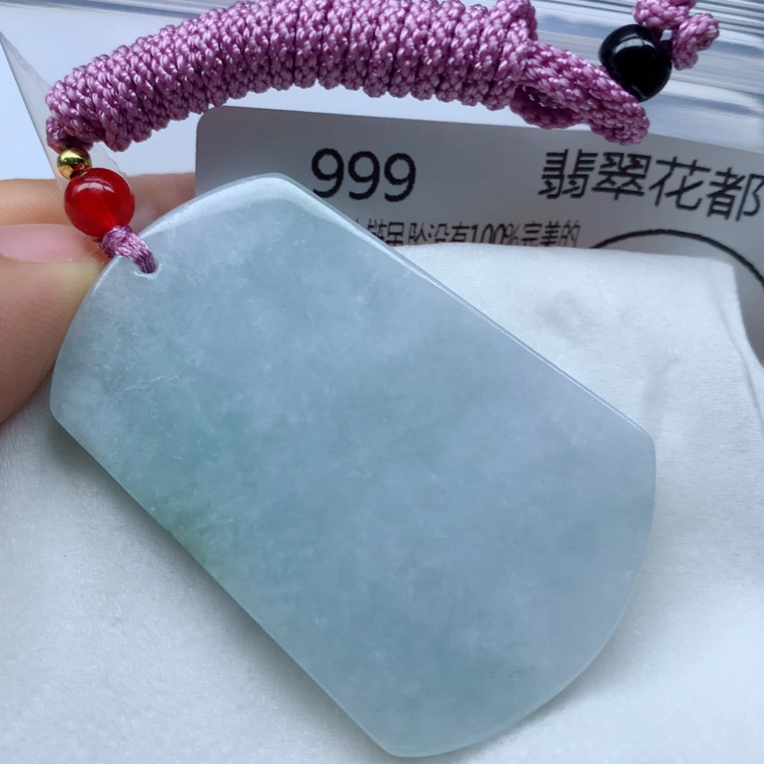 翡翠颈饰未镶嵌牌子