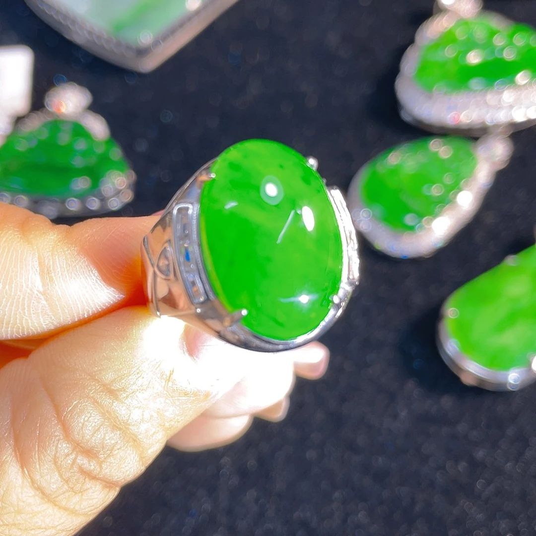 翡翠戒指银S925镶嵌天然