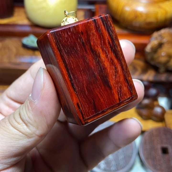 檀香紫檀（小叶紫檀）嘎乌